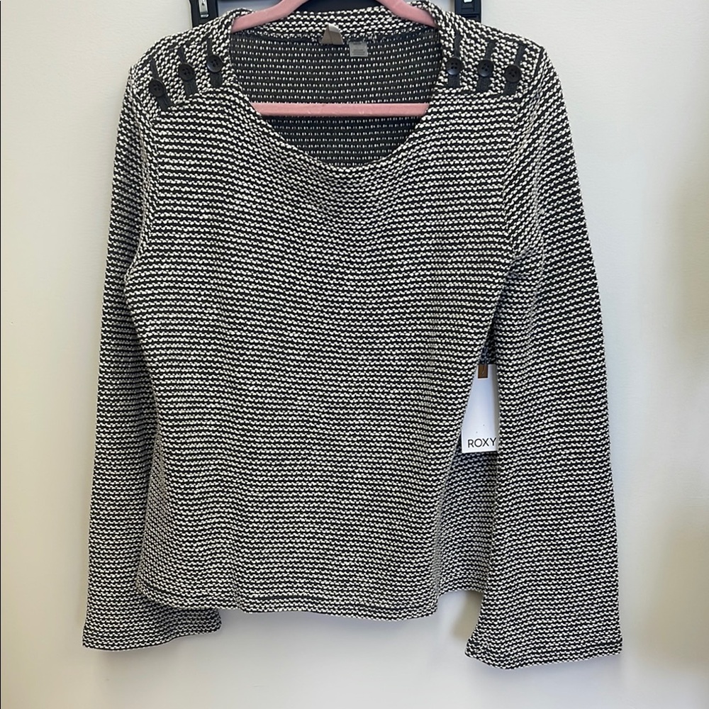 Roxy Gray and White Ribbed Long Sleeve Sweater